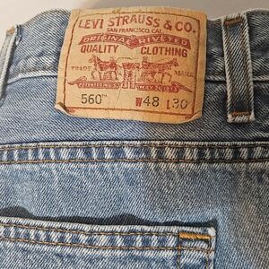VTG Levi Strauss 560 Comfort Fit Mens Jeans W46 L27 Light Wash Denim Y2K